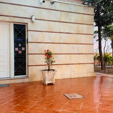 Maxi Wellness Apartament Wlora