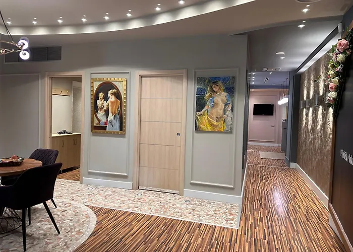 Maxi Wellness Apartament *