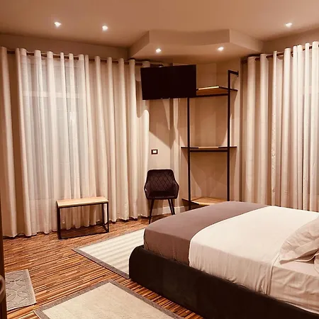 Maxi Wellness Apartment *